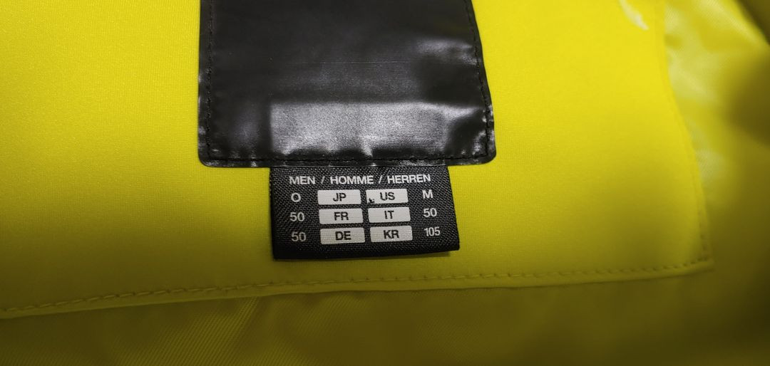 데상트 아우디 스위스스키팀 패딩 105 XL--3