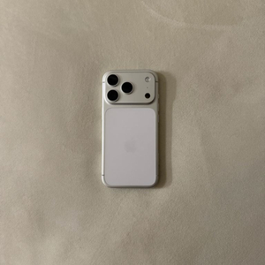 아이폰17프로 256기가 자급제폰 두달사용