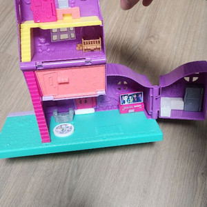 폴리포켓 4층 인형집