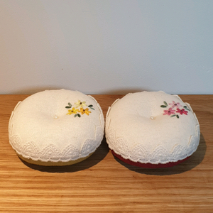 프랑스자수 코튼린넨 핀쿠션(소)