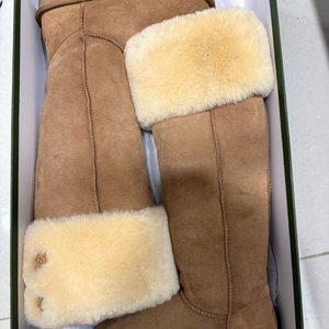 정품) UGG 어그 니하이 롱부츠 245