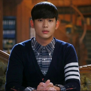 신품급)톰브라운 정품 도민준 셔츠