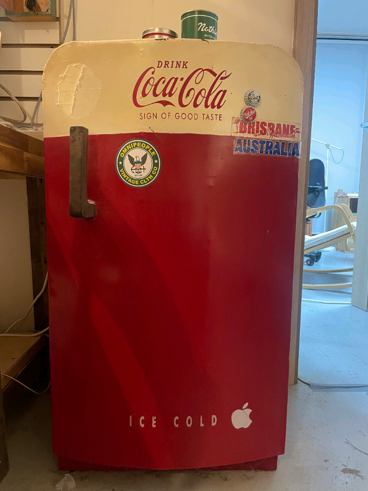 빈티지 코카콜라 냉장고 모양 철제 장식장 수납장--3