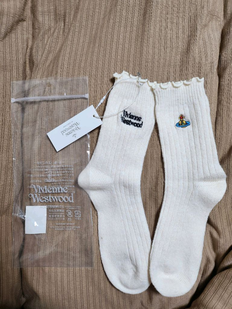 비비안웨스트우드 울혼방 여성양말 2개 세트--2