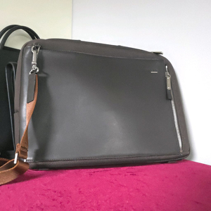 샘소나이트 비즈니스 노트북 가죽 서류가방