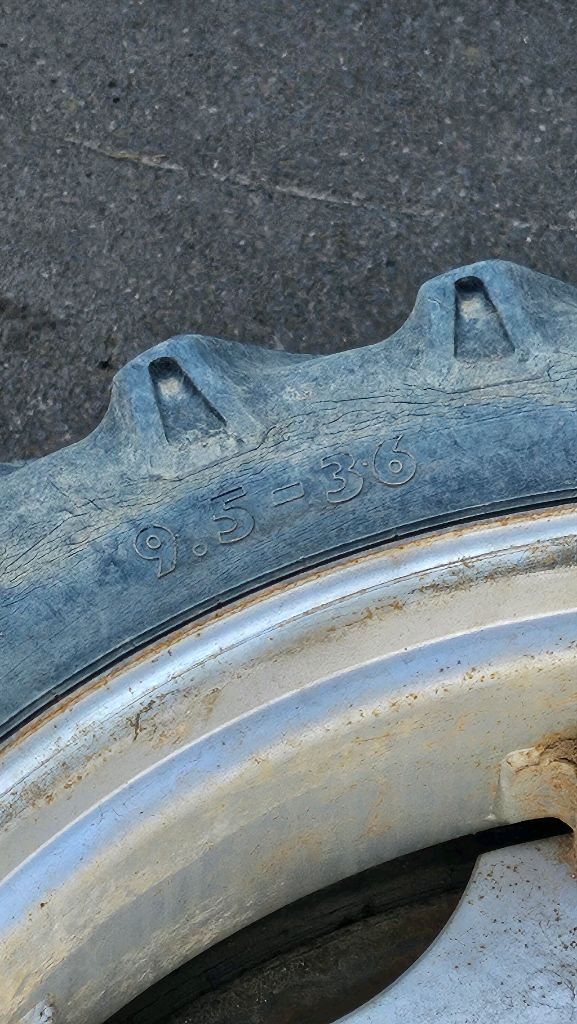 트렉터 소폭타이어--3