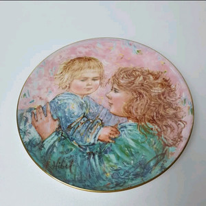 로얄덜튼 캐서린과 아이접시