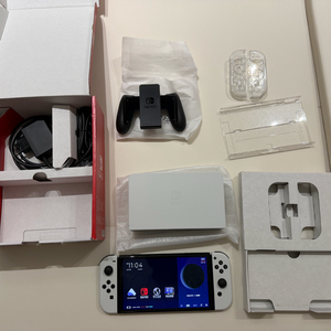 닌텐도 스위치 oled 화이트 카미카제 ㅋㅍ 팝니다.