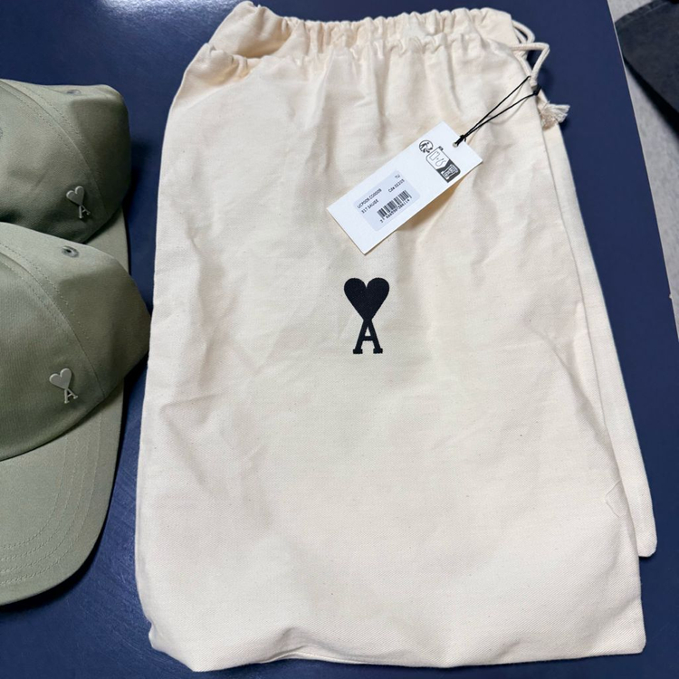 아미 모자 새제품 팝니다(프랑스 구매)--3