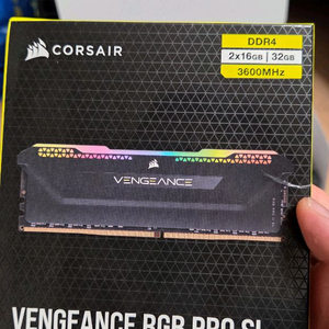 커세어 RGB 프로 SL DDR4 32GB 3600MHz