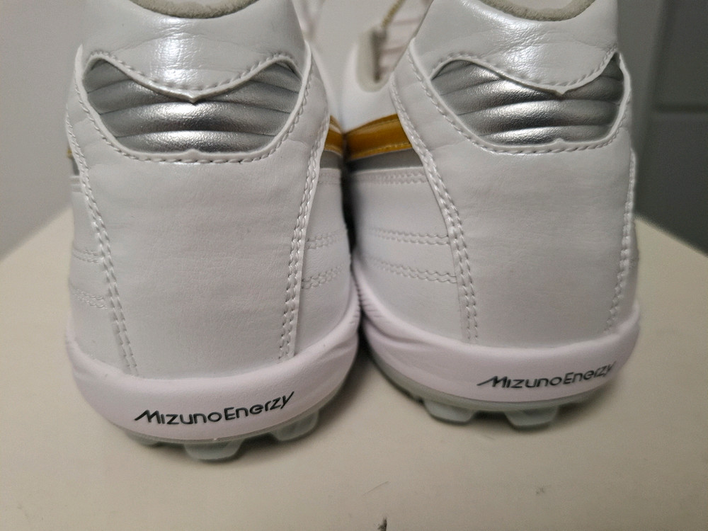 [새제품] 미즈노 풋살화 모렐리아 살라 재팬 TF 265 화이트/골드--5