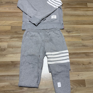 톰브라운 셋업 그레이 (2size,38size)