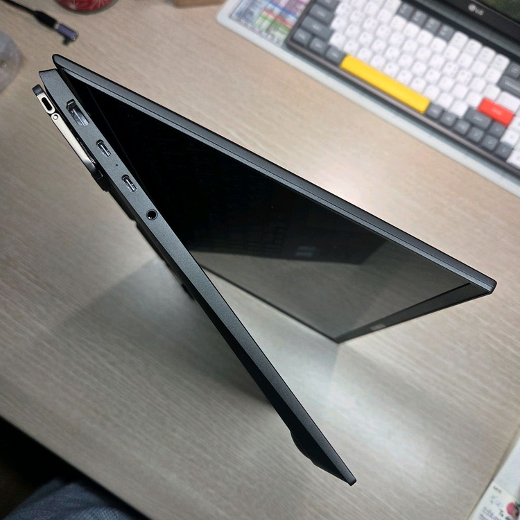 LG그램15 코어울트라7 155H 15Z90S--8