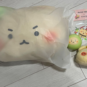 올리브영 망곰 쿠션담요팔아요 (+스트레스볼,손목쿠션,파우치) 이미지