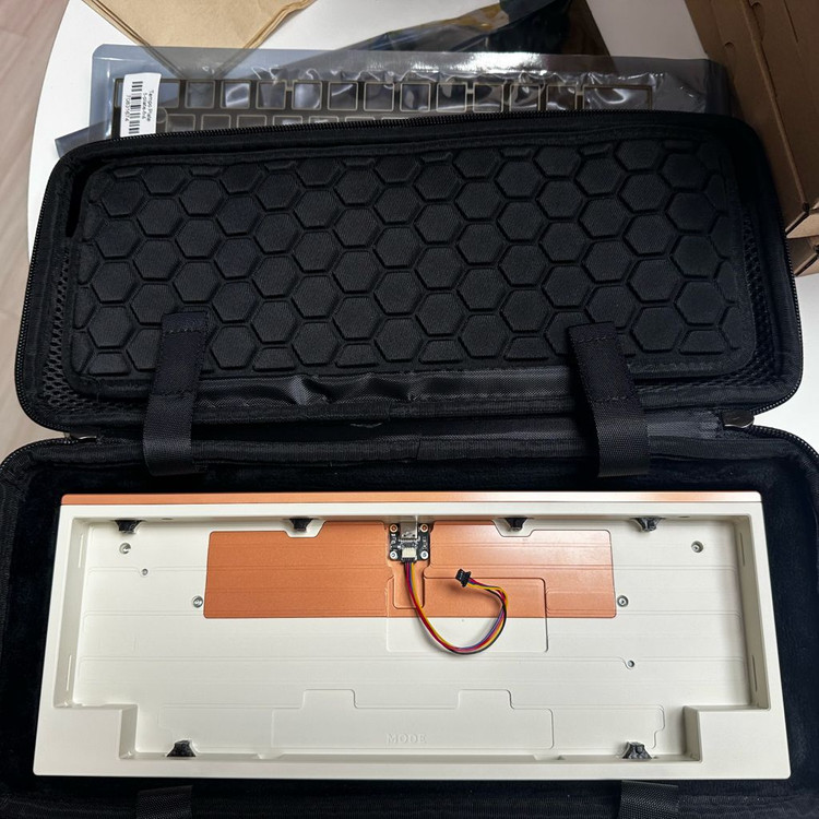 mode tempo cream 모드 템포 크림 팝니다.(커스텀키보드)--0