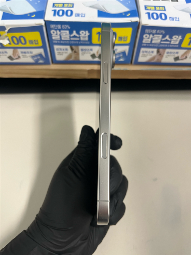 아이폰16프로맥스 256G 내추럴티타늄 SSS급--4