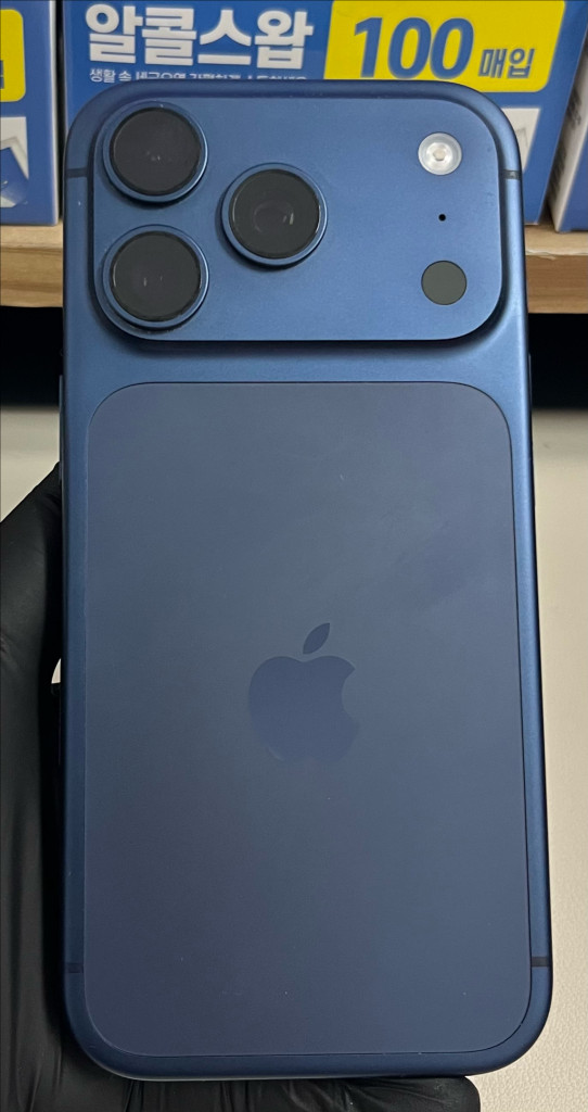 아이폰17프로 256G 딥블루 SSS급--1