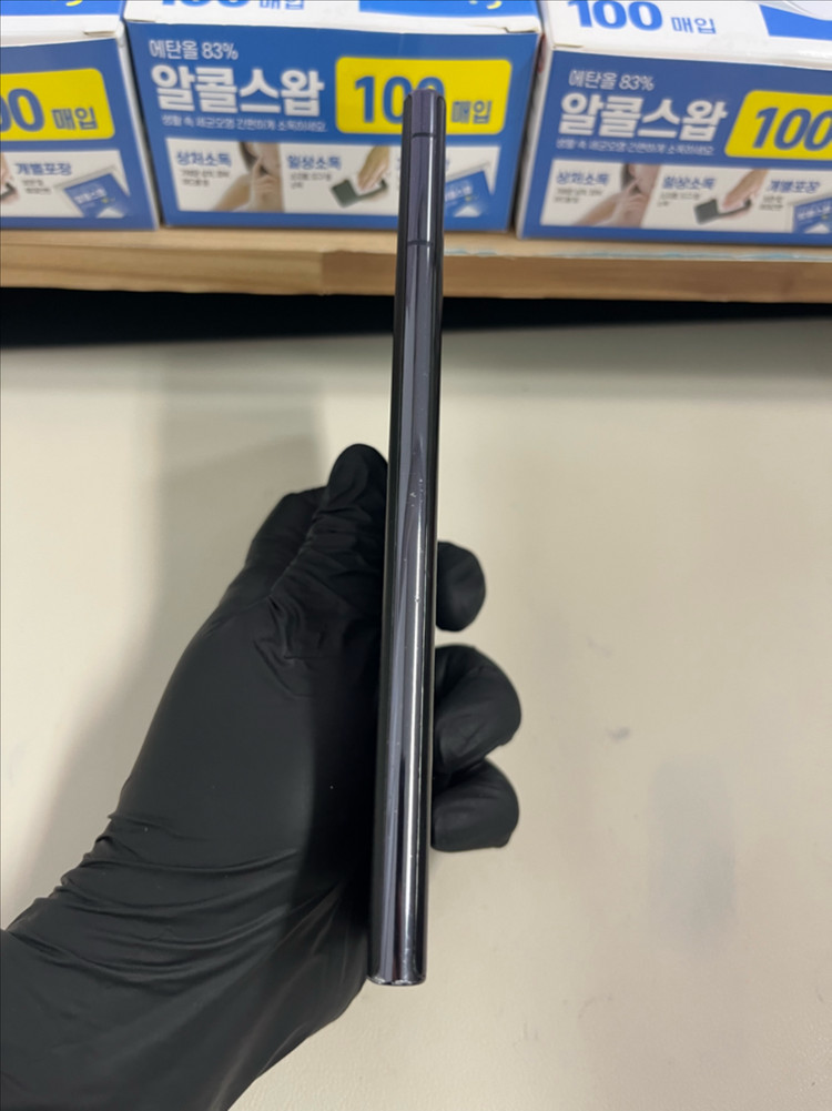 갤럭시S22울트라 256G 블랙 B급--5