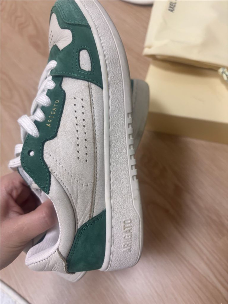 악셀 아리가토 스니커즈 이미지