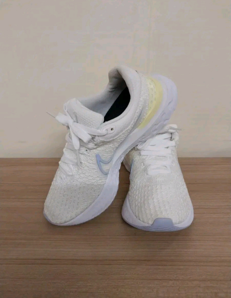 여성 나이키 리액트 인피니티 런 플라이니트3 런닝화, 운동화 (240)--2