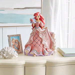 디즈니 인어공주 에리얼 스태츄, 피규어 몇가지 판매합니다