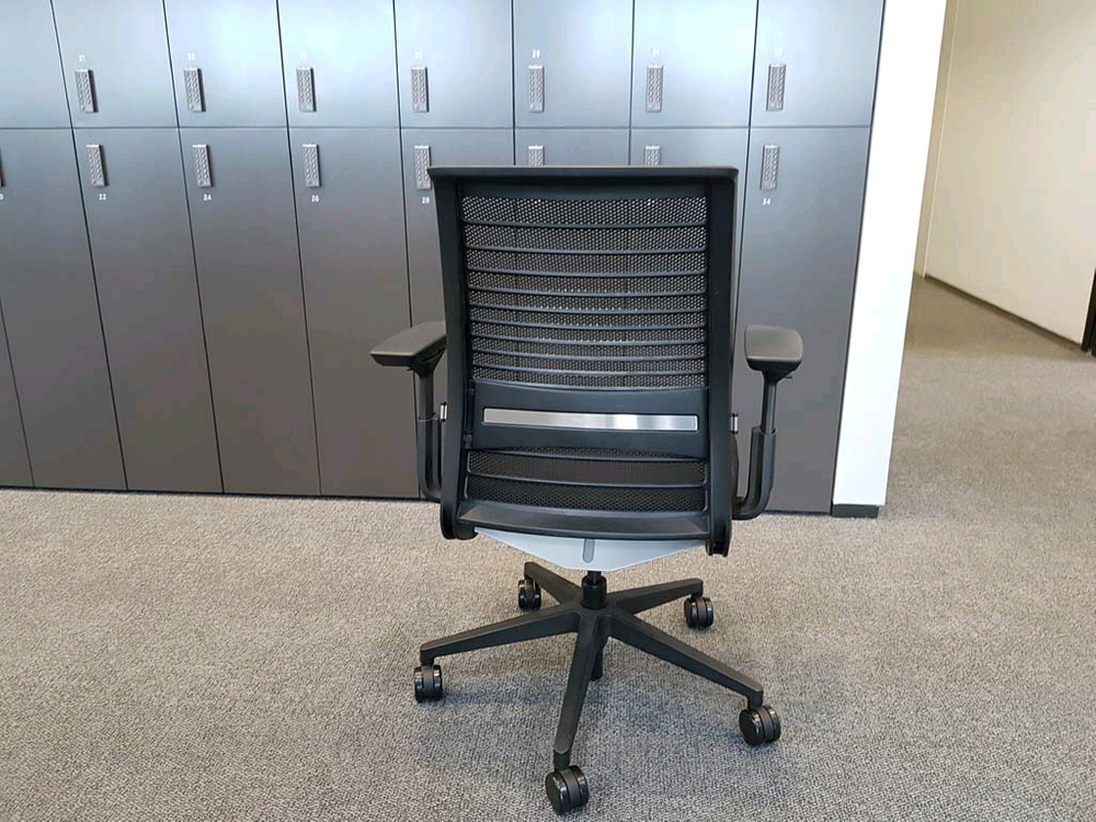 스틸케이스 씽크체어 V2--1