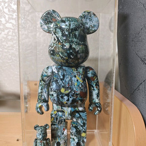 잭슨폴락 베어브릭400%100% + 아크릴 하드 케이스