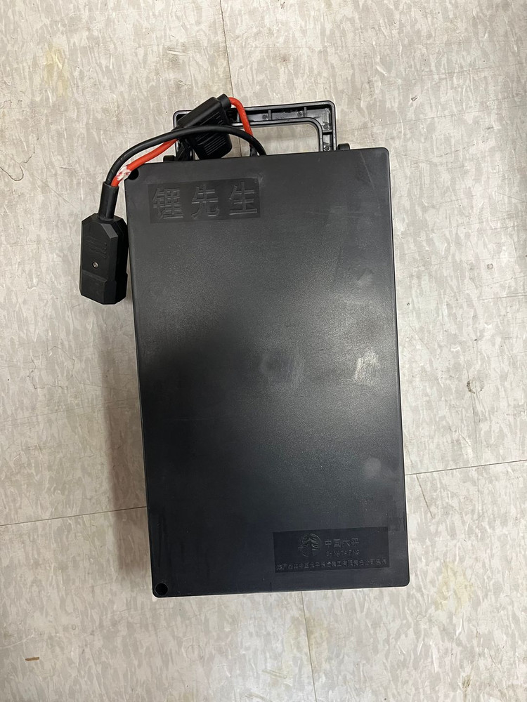 전동 전기 스쿠터 킥보드 접이식 미니 오토바이 48V 10AH 800W--9