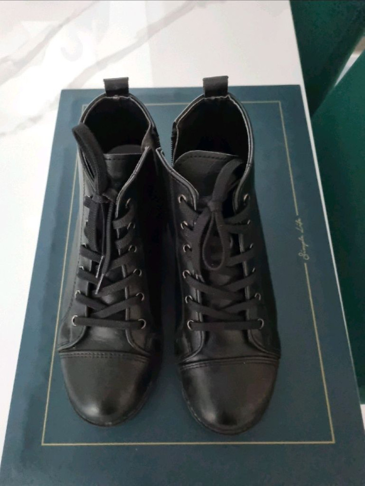 블랙 가죽 앵클 부츠-240,245 일괄 3개--3