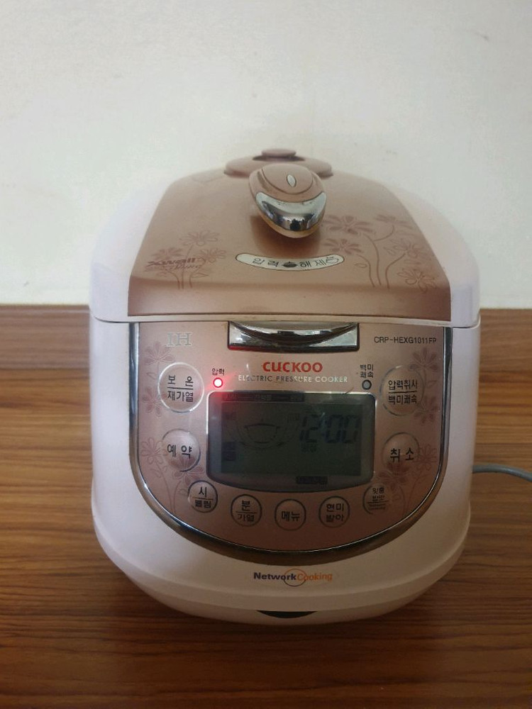 쿠쿠전기압력밥솥--1