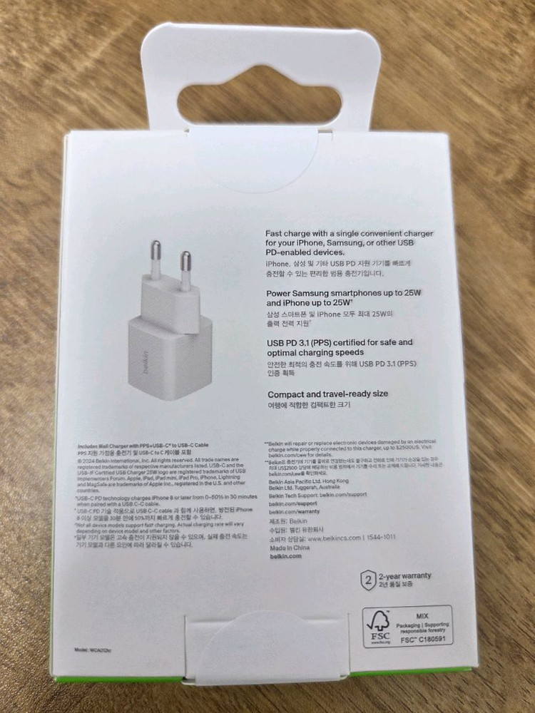[미개봉 무료배송] 벨킨 충전기 25W USB-C--1