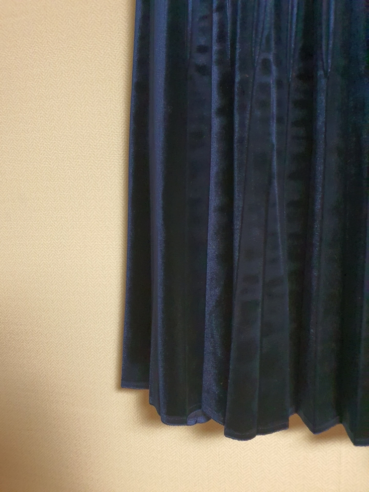 산드로 sandro 벨루아 플리츠 스커트 44 사이즈--7