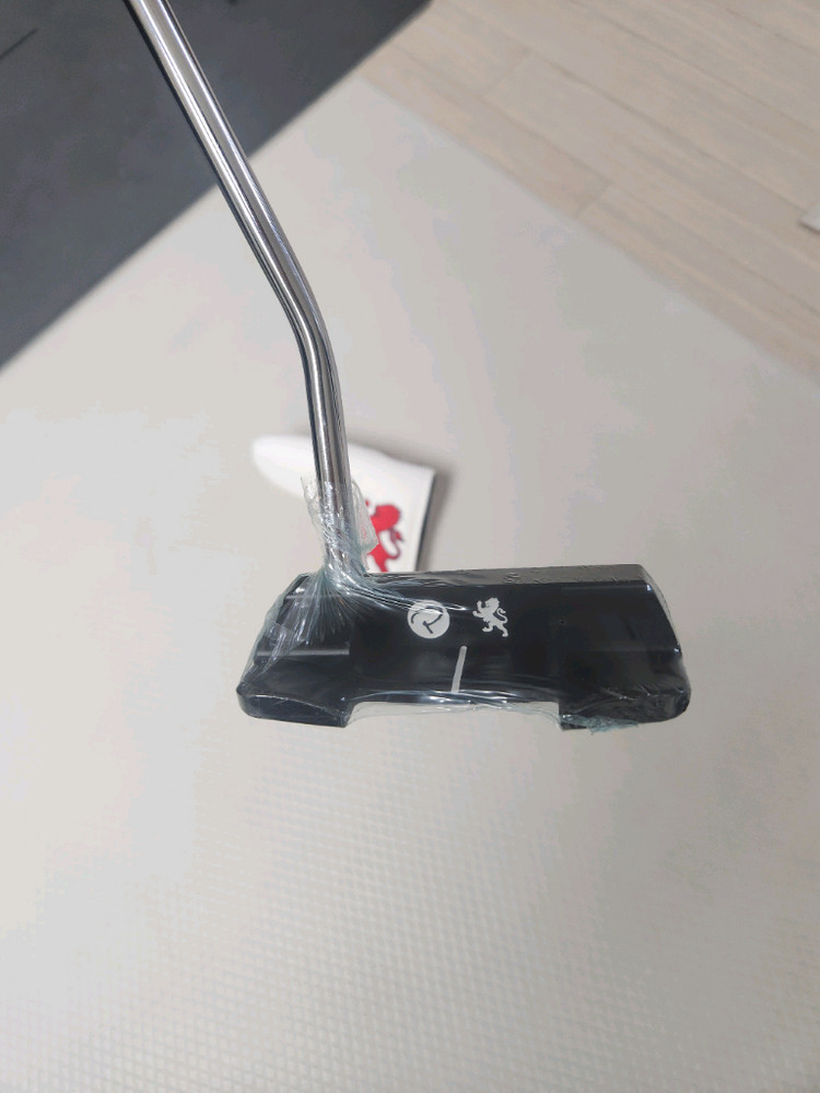 (미사용 신품) 피레티 303SS 미드나잇 블랙 리미니 퍼터--2