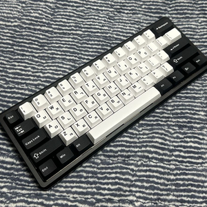 Venom60HE 베놈60HE 8K 래피드 트리거 커스텀 자석축 키보드 이미지