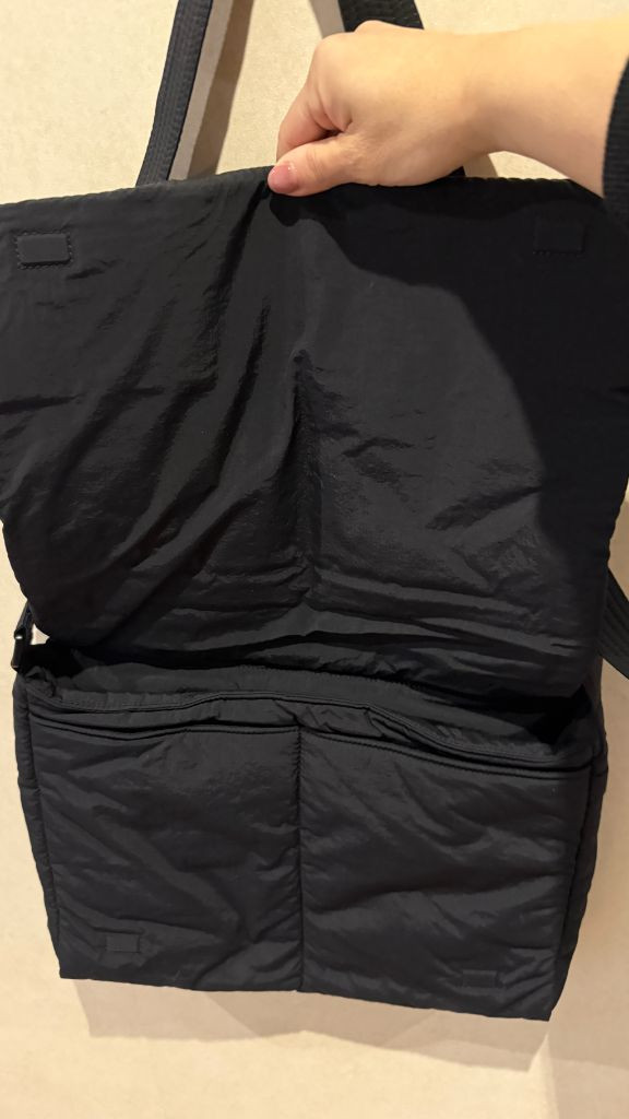 질스튜어트 로젤라패딩 L숄더--5