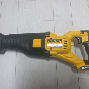 정품 디월트 컷쏘 직쏘 메거진 dcf630 DCS380 DCS331