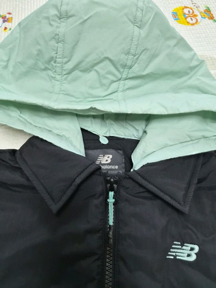 뉴발란스키즈 경량패딩 130 블랙--3