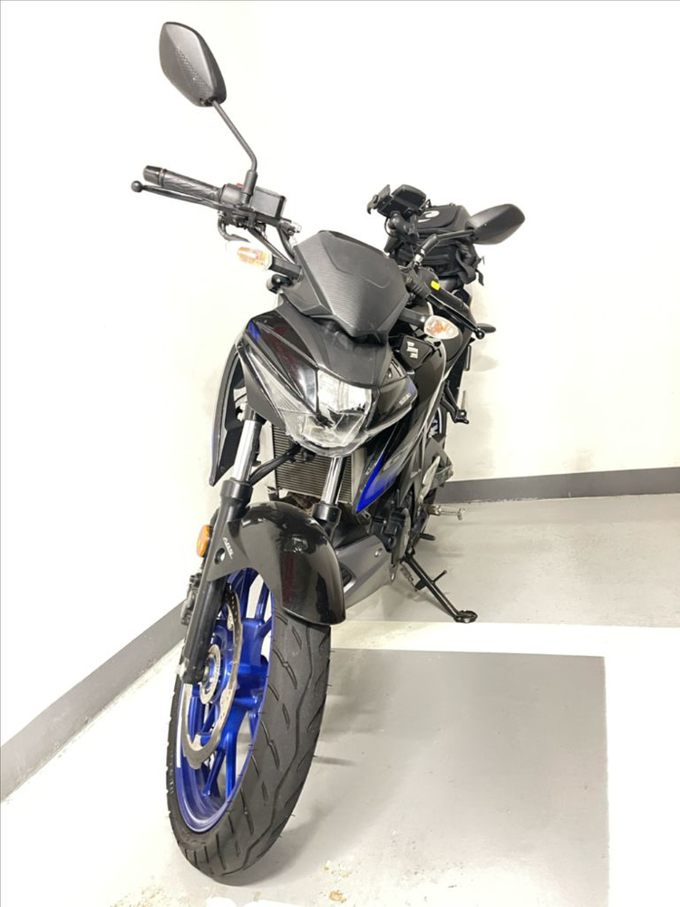 125cc ABS 오토바이 이미지