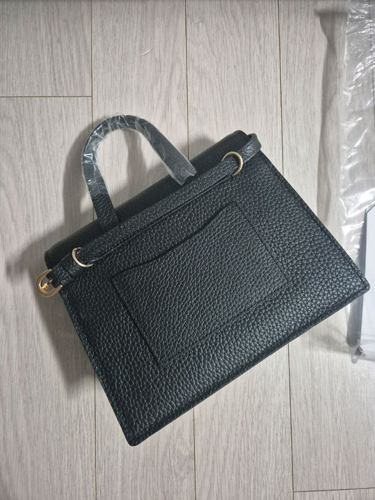 봉긋 그레이스 페블백 블랙 새상품--1