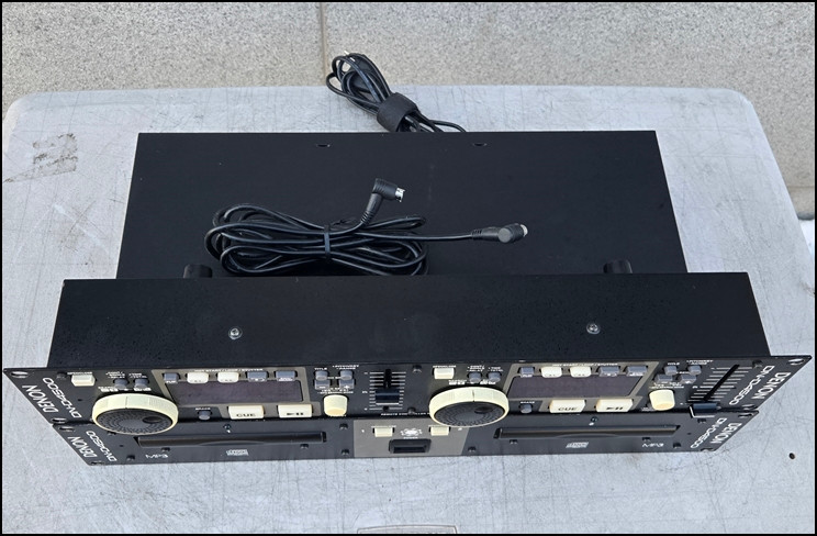 데논(DENON) DN-D4500 중고 듀얼 CD/MP3 플레이어 이미지