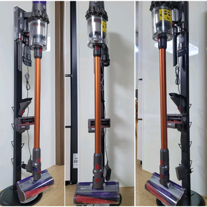 깨끗하게 세척한 다이슨 무선 청소기 V10 풀세트(55분 연속동작)