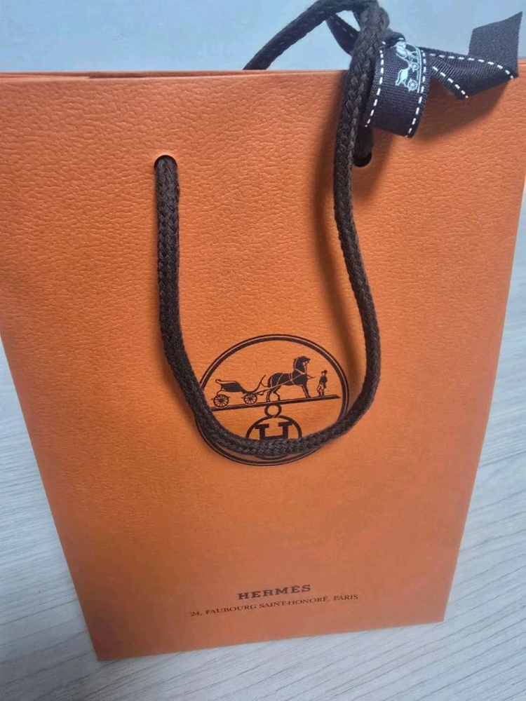 에르메스 미니 팝아슈 미개봉 새상품--2