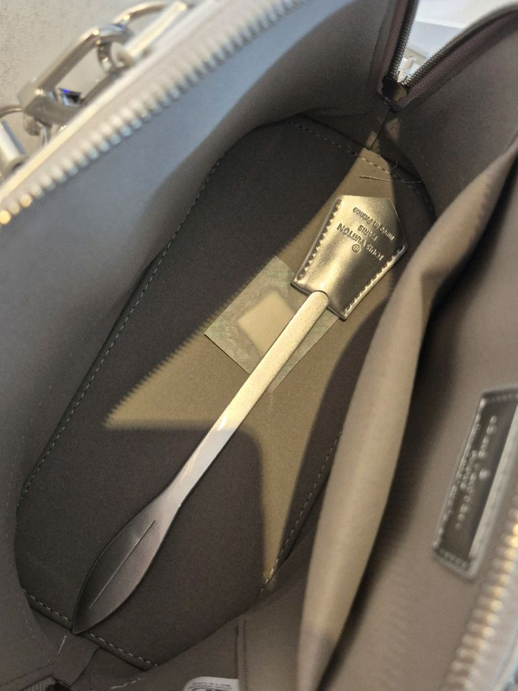 토트 크로스 백--1