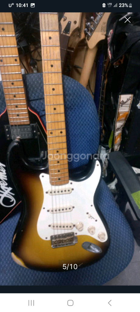 펜더 56년 레릭 일렉기타 이미지