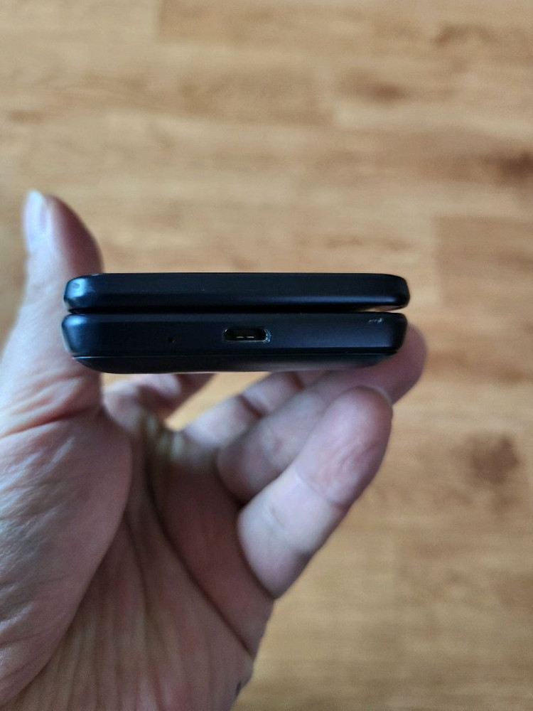 갤럭시폴더2 32기가 블랙 이미지