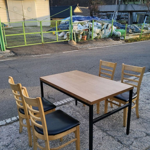 식당 4인 의탁자세트