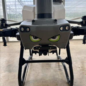 농업용 드론 DJI T50 중고 판매 합니다.