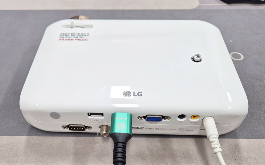 LG 미니빔 TV PW1500 1500안시 WXGA 중고빔프로젝터/ 캠핑,가정용--0