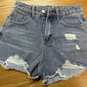 (반값택포)빈티지 데미지 데님 숏팬츠 청반바지 S