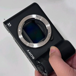 ZV-E1 소니 풀프레임 미러리스 카메라 팝니다. 190만원